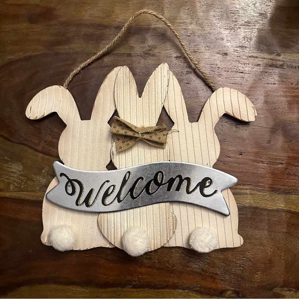 “Welcome” Bunny Sign! - Picture 1 of 1